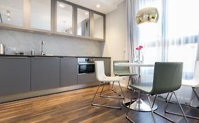 GA Luxury Apartments Wawrzynca 21
